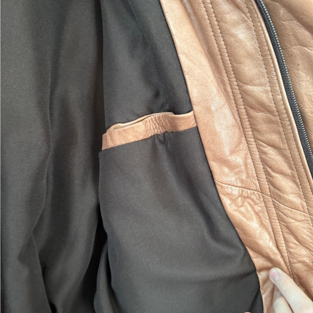 Vintage Tan Leather Bomber Jacket - Picture 4 of 7